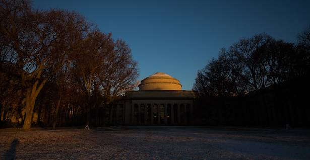 A sede do MIT, onde os cursos oferecidos pela bolsa serão feitos
