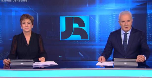 Os âncoras do Jornal da Record Celso Freitas e Christina Lemos
